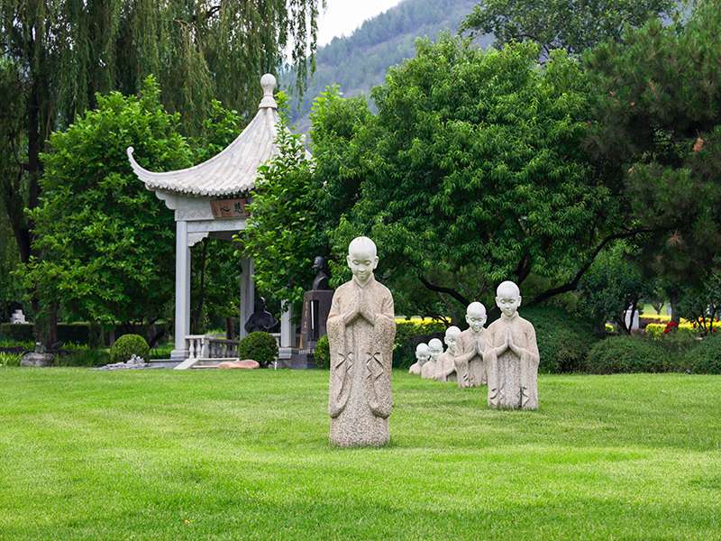 在陵园上,天寿陵园和景仰园哪个更出色(天寿和景仰园如何选择) 在陵园上,天寿陵园和景仰园哪个更出色(天寿和景仰园如何选择)
